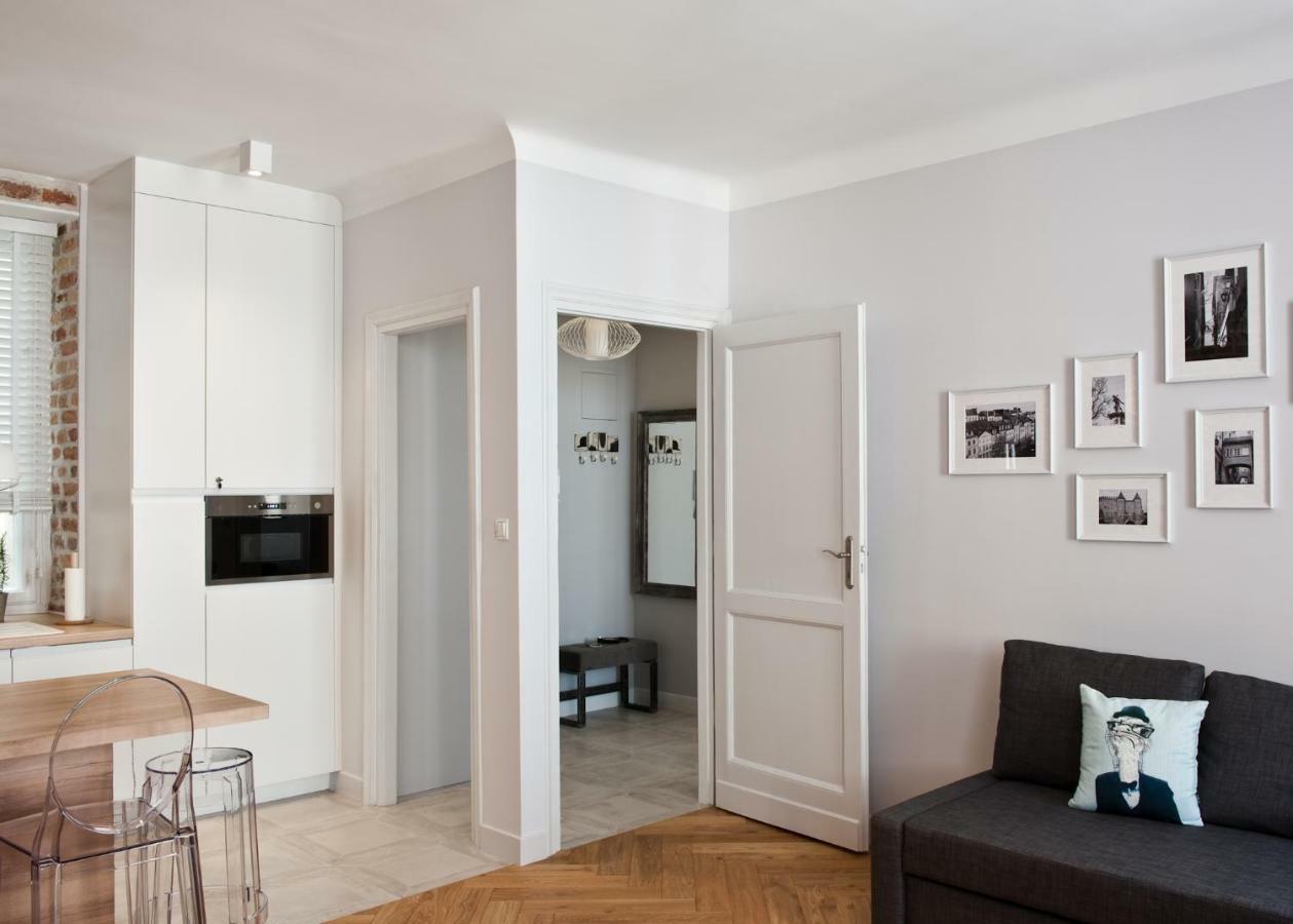 Red Brick Old Town Apartment Warszawa Eksteriør billede