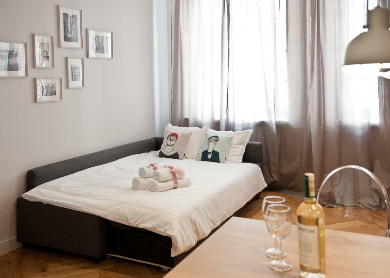 Red Brick Old Town Apartment Warszawa Eksteriør billede