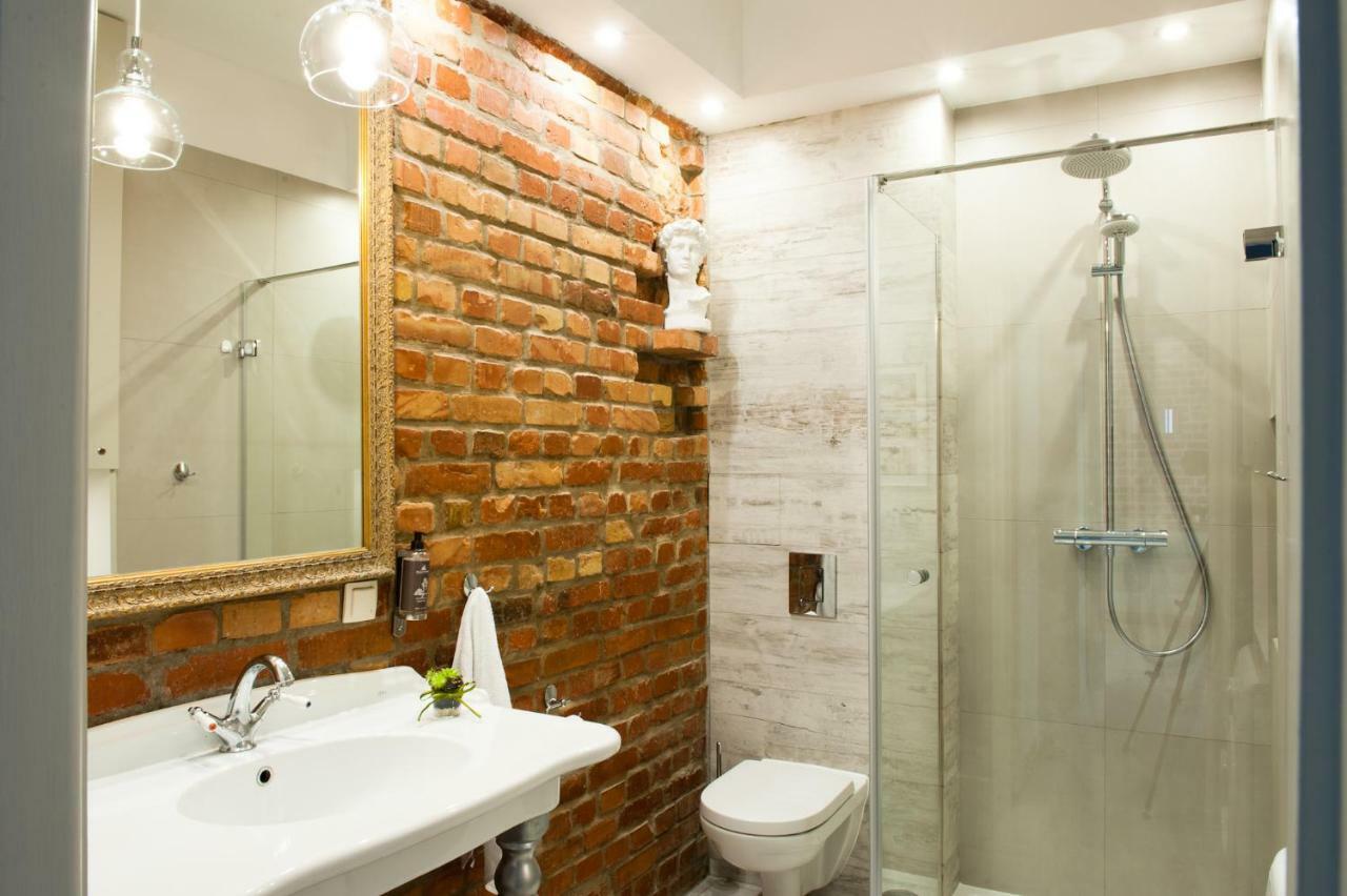 Red Brick Old Town Apartment Warszawa Eksteriør billede